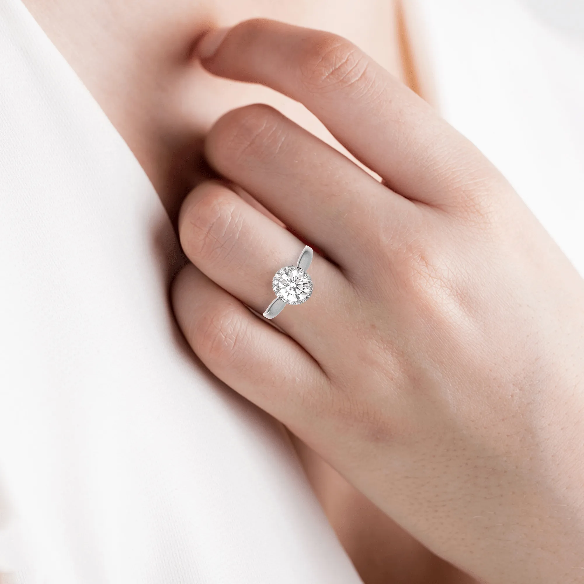 1 3/8 ctw Round Lab Grown Diamond Halo Engagement Ring