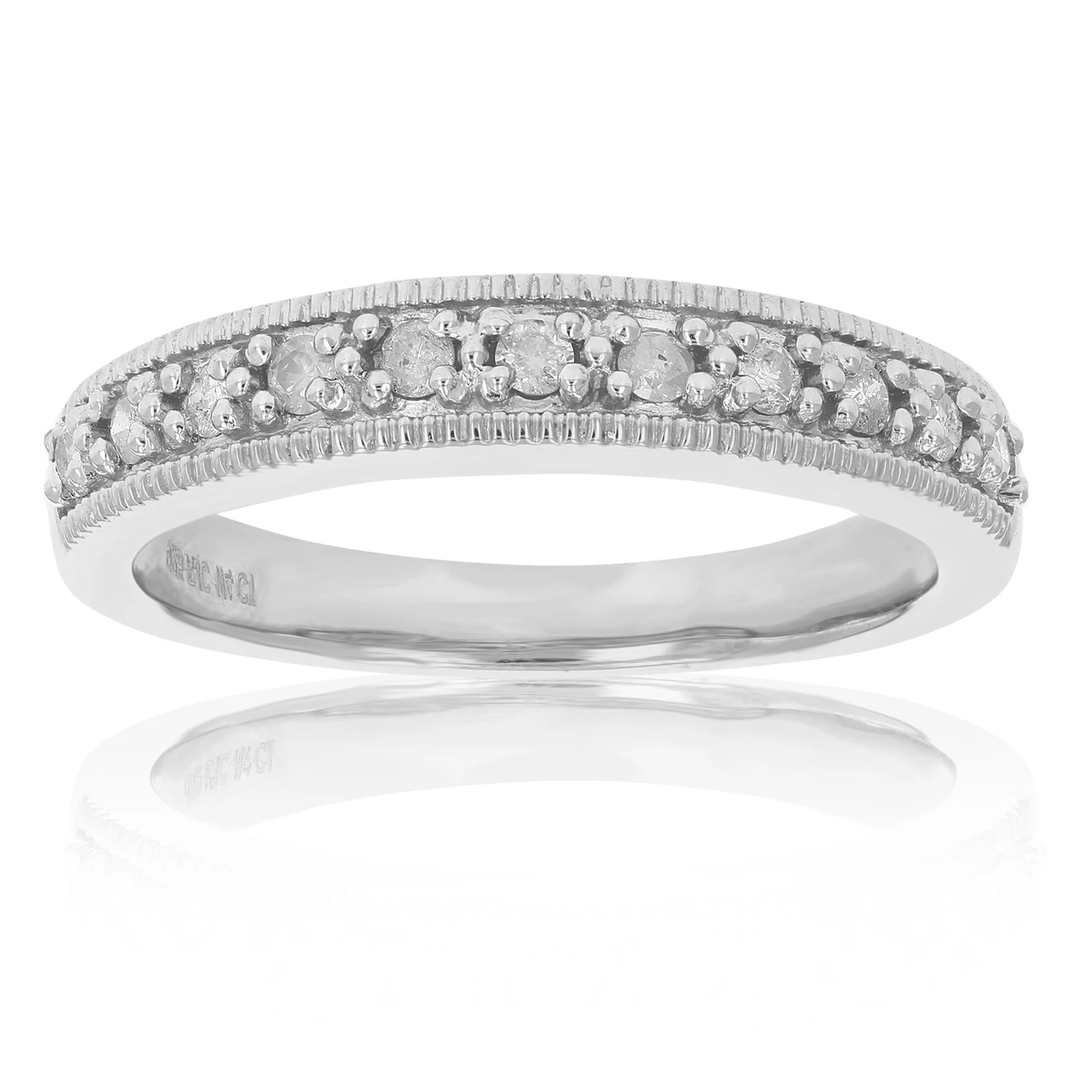 1/4 cttw Diamond Wedding Band in Sterling Silver