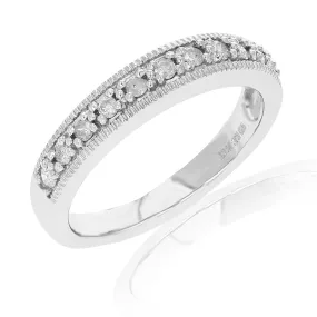 1/4 cttw Diamond Wedding Band in Sterling Silver