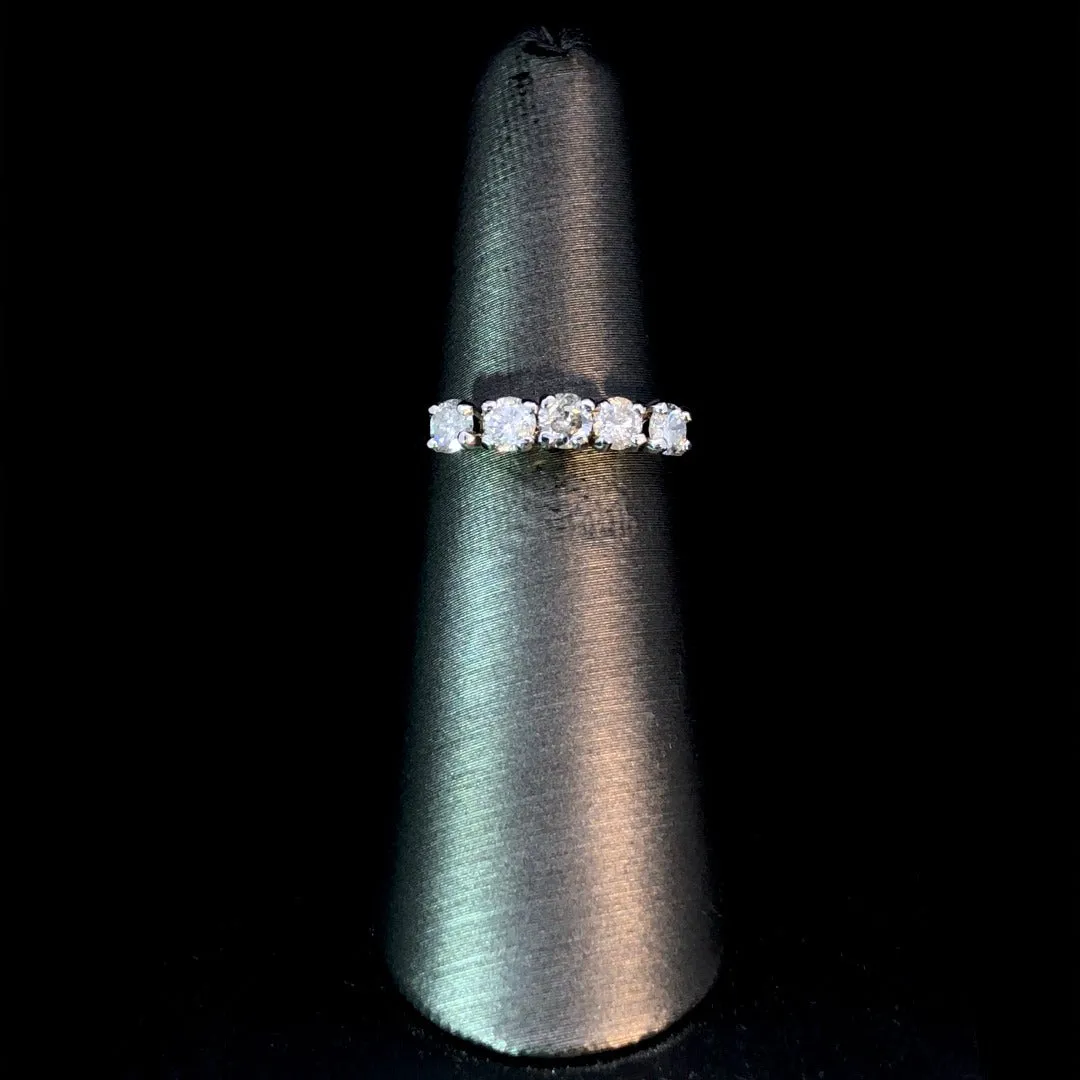 163550 - .72 ctw diamond band