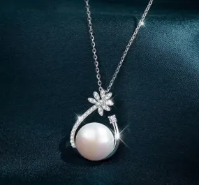 Crystal Flower Pearl Pendant Necklace