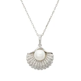 Deco Fan and Pearl Pendant Necklace in Silver