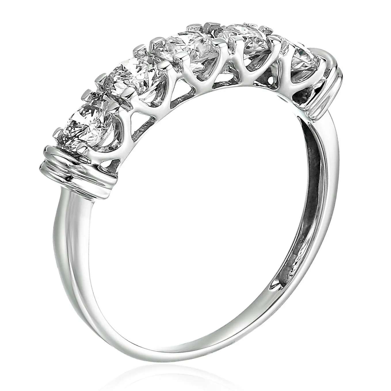 Diamond Prong Engagement Ring in 14K Gold