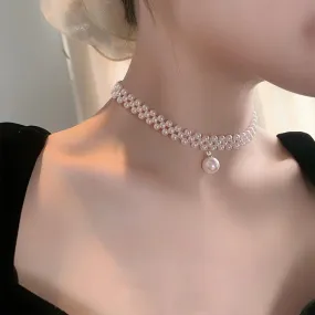 Elegant Pearl Choker Necklace