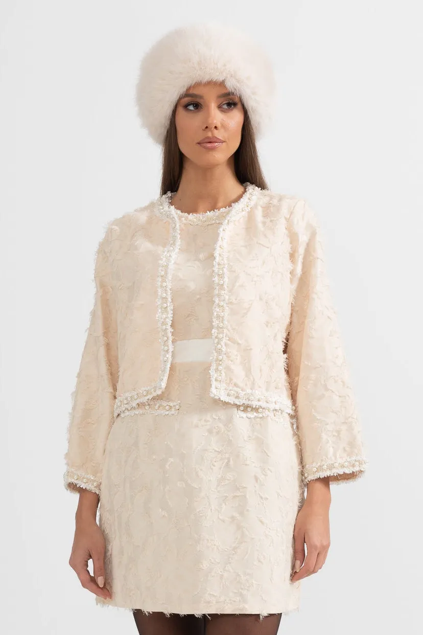Feather Pattern Two-Piece Set With Pearl Details - Ivoire