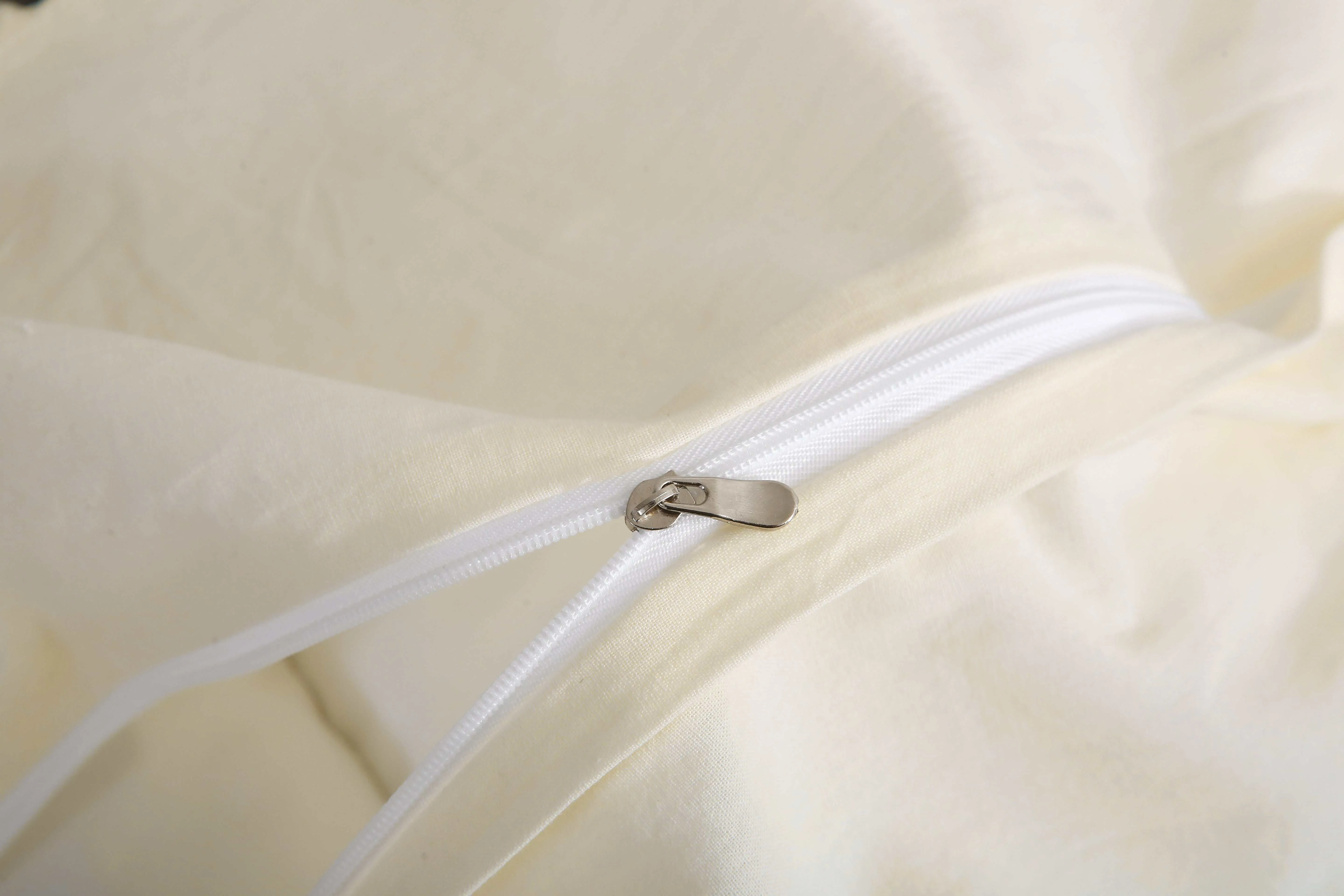 French Vintage Cream White Duvet Cover Set - Timeless Elegance