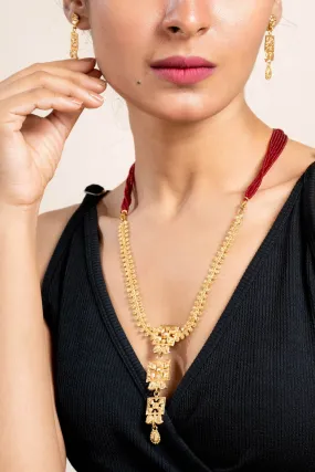 Gold Plated Floral Necklace with Matching Stud Earrings Jewelry Set, Exquisite Jewelry for All Occasions