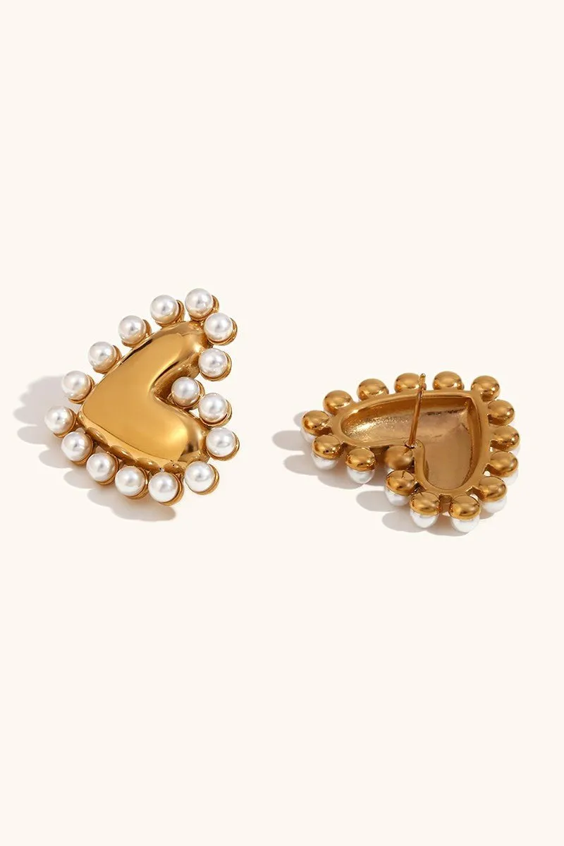 Gold Vintage Pearl Chunky Heart Stud Earrings