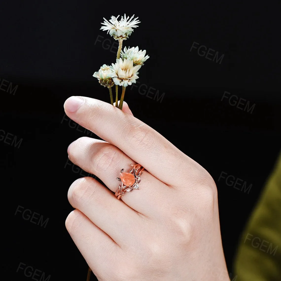 Natural Pear Shaped Sunstone Engagement Ring Leaf Branch Solitaire Sunstone Ring Set Alternative Wedding Ring Unique Orange Gemstone Ring