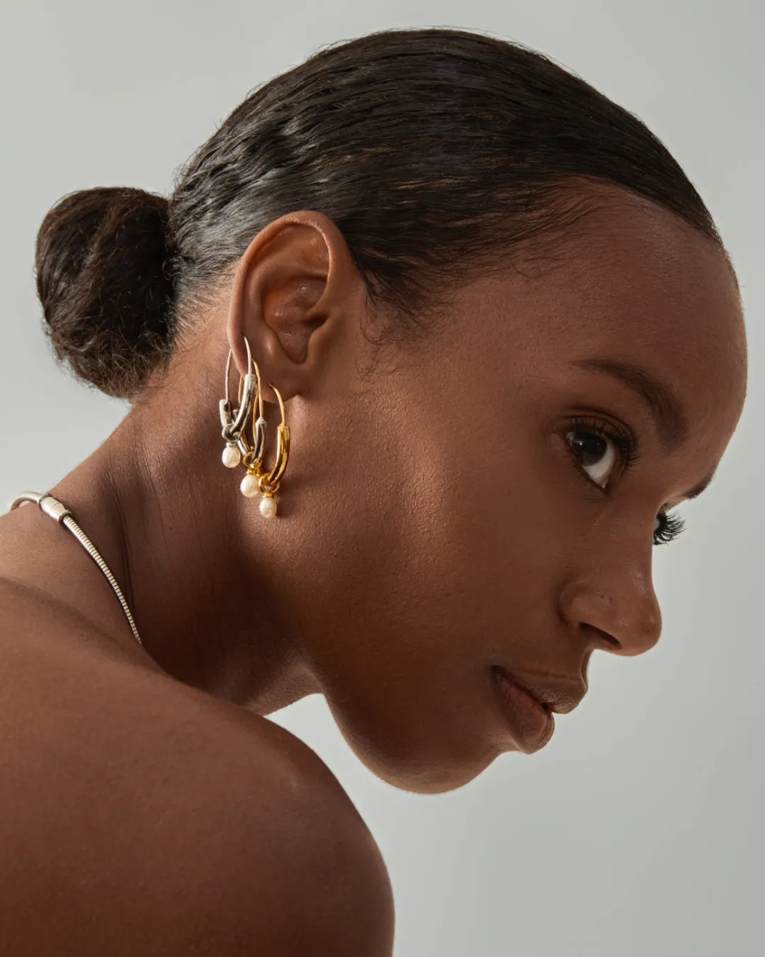 Pearl Orbit Hoop - Gold/Silver