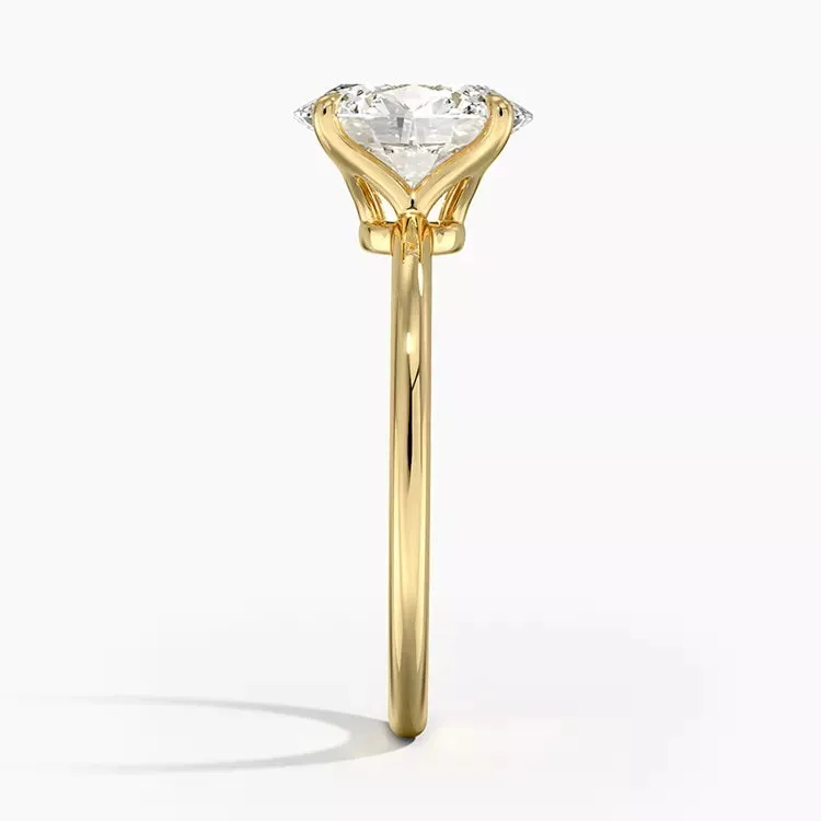 Solitaire Cushion Cut 4-Claw Engagement Ring