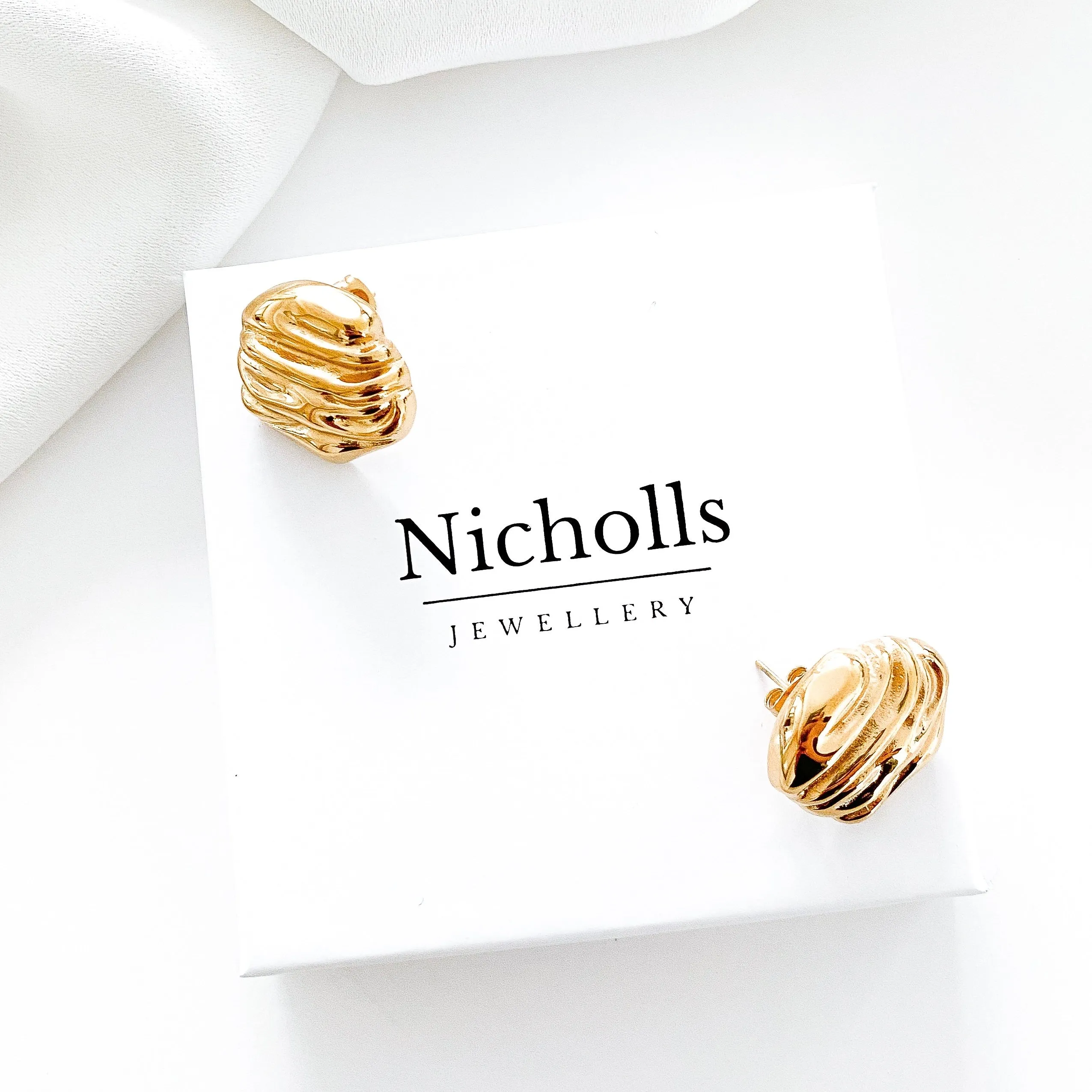 Vintage Textured Gold Stud Earrings