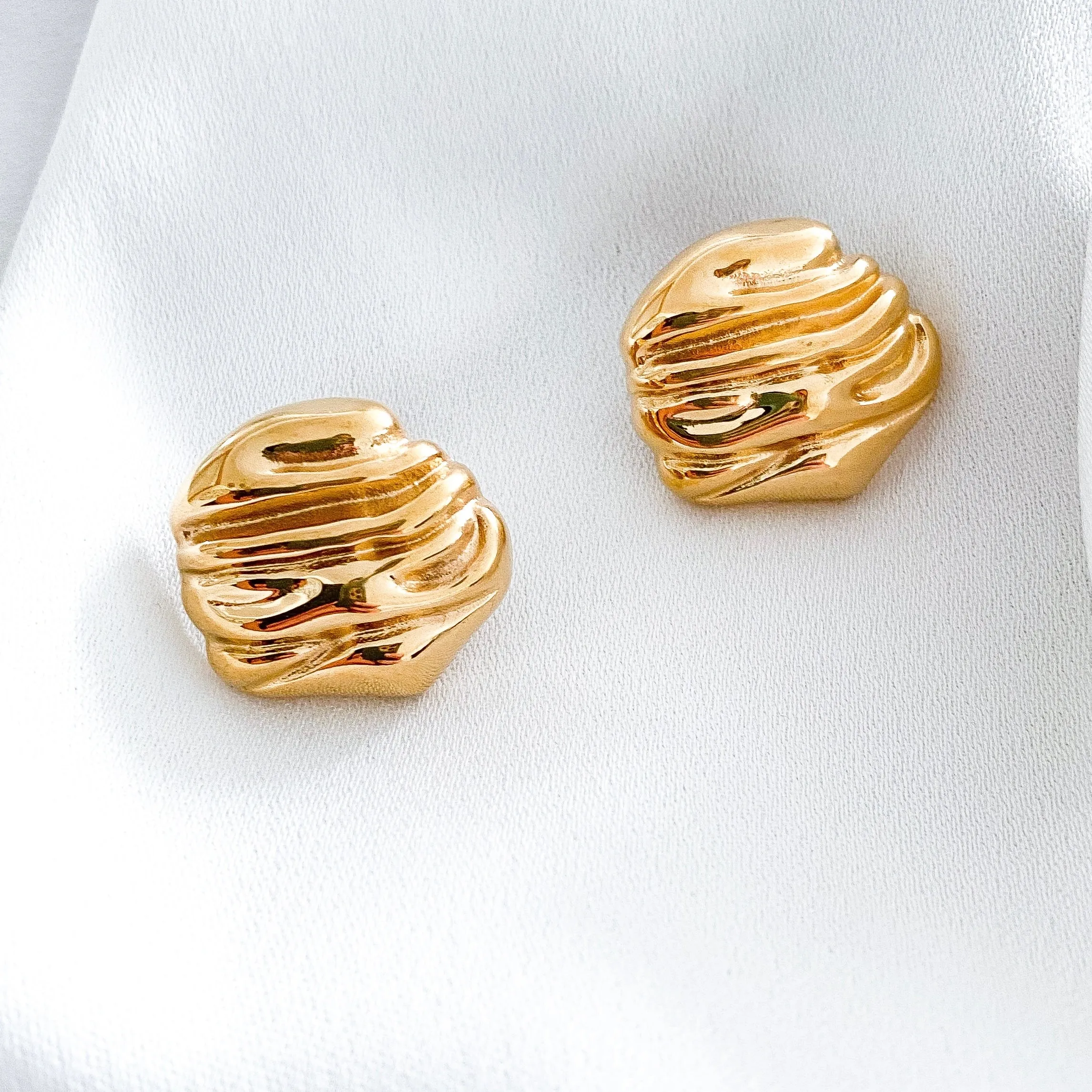 Vintage Textured Gold Stud Earrings