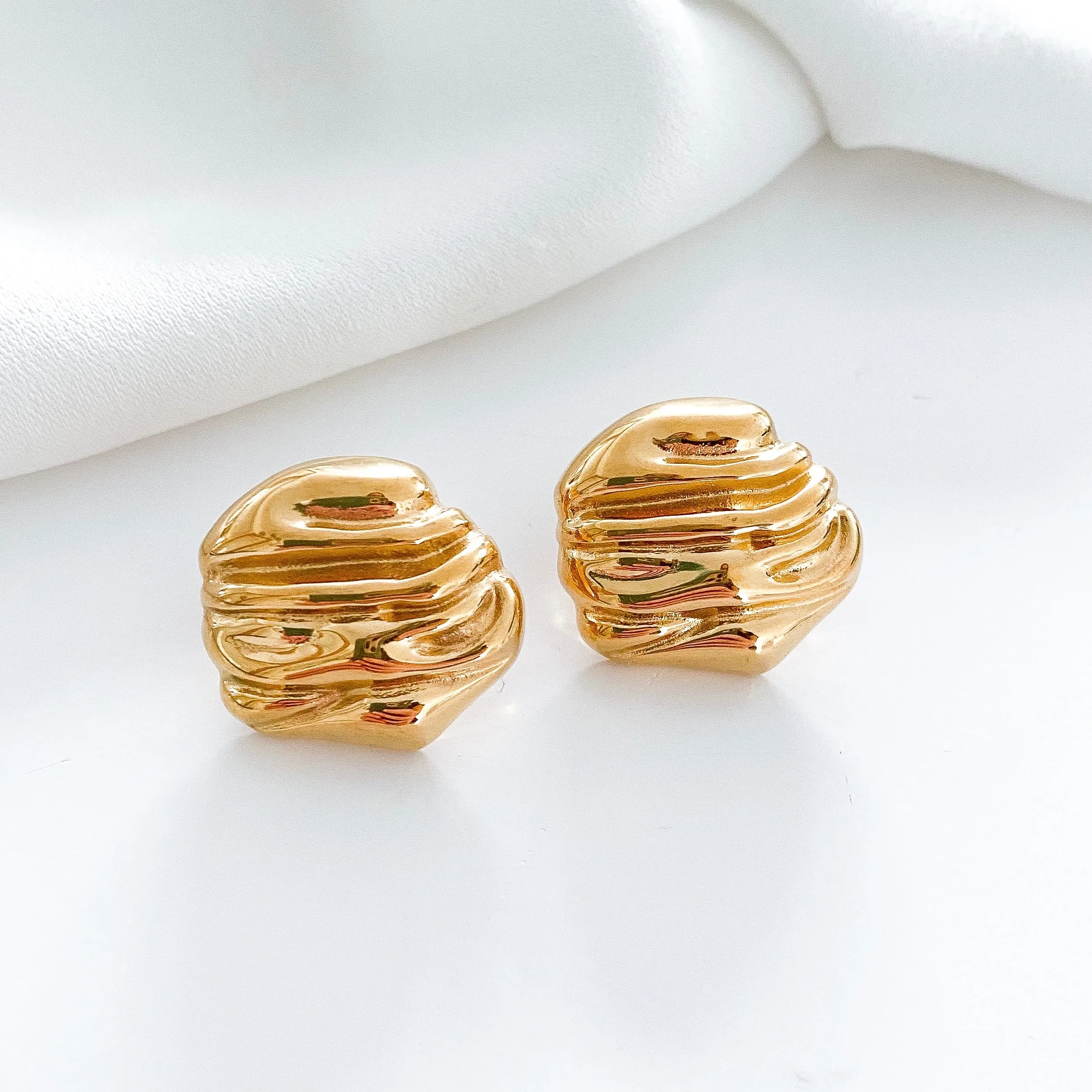 Vintage Textured Gold Stud Earrings