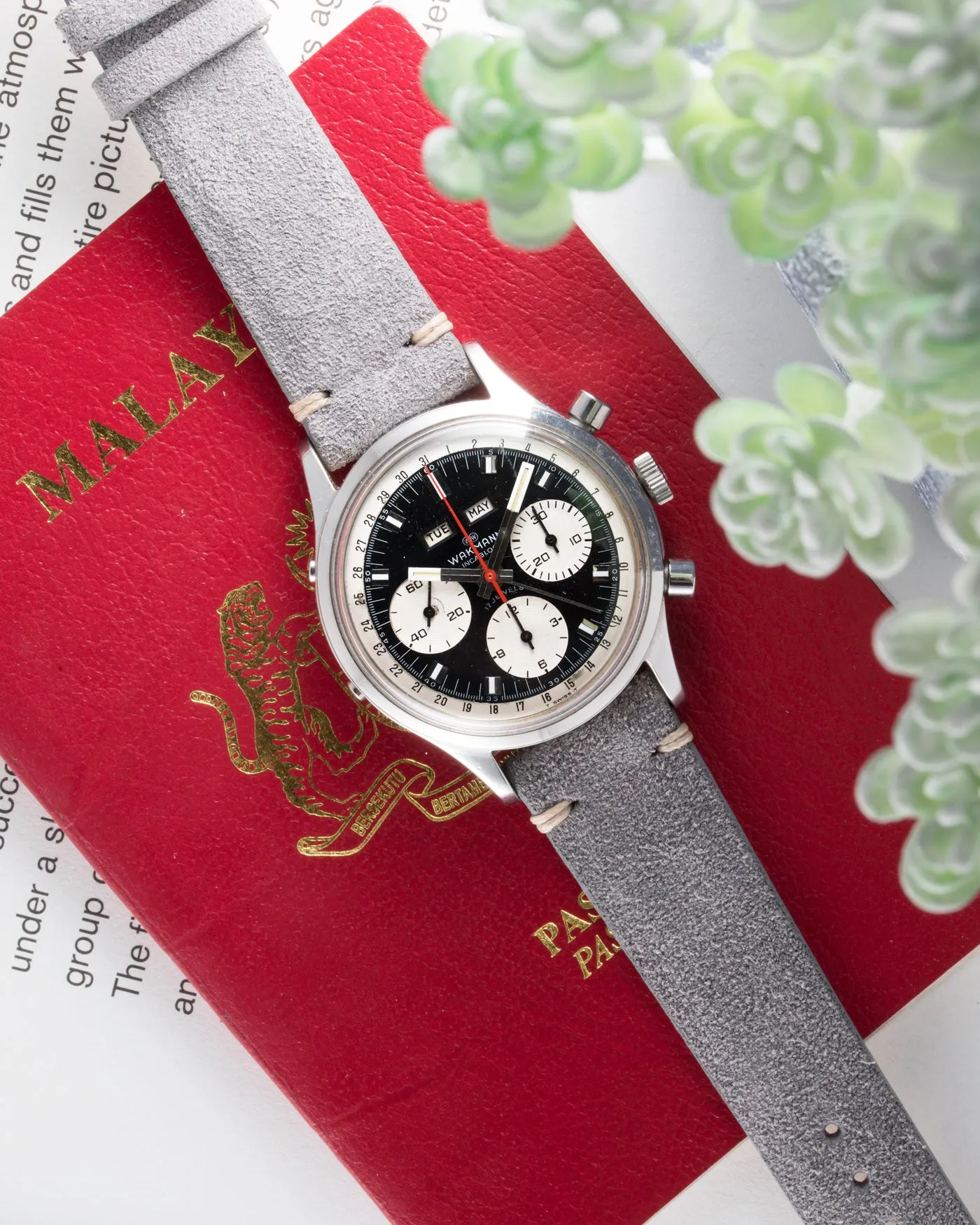 Wakmann Triple Calendar Chronograph 39mm